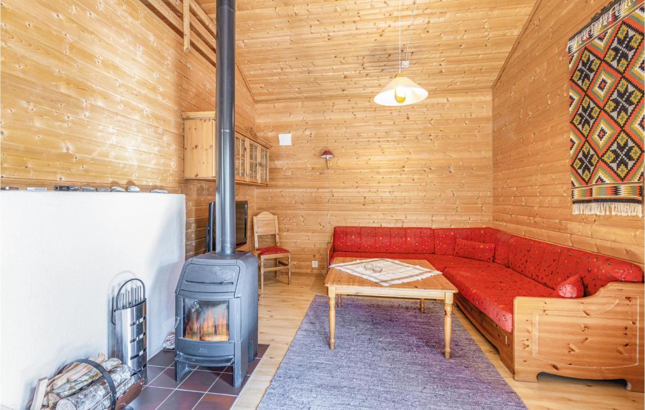 Cozy Home In Fjaerland With House A Mountain View Екстериор снимка